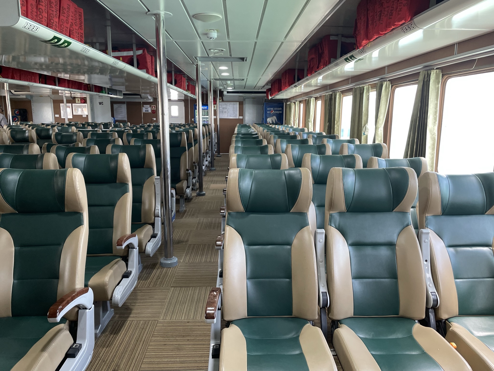Information about Seat Classes on Trung Trac Phu Quy High-Speed Boat